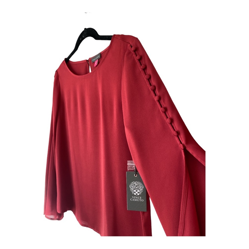 Vince Camuto women’s cranberry blouse with bell sleeves, covered buttons size XS
